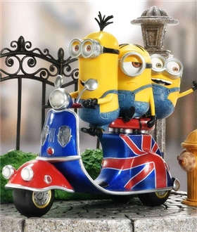 Minions-on-a-Scooter-Despicable-Me-and-Minions