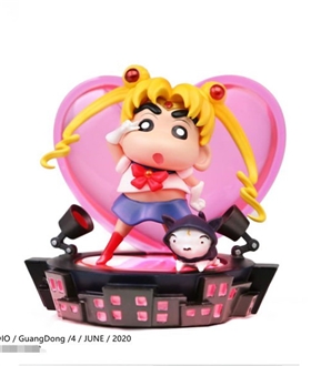 Crayon Shin Chan cosplay Sailor Moon