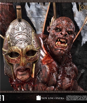 The-Lord-of-the-Rings-The-Two-Tower-Uruk-Hai-Berserker-Deluxe-Version