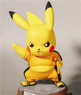 Pikachu cos Bruce Lee