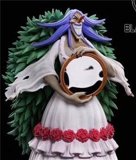 Charlotte Brukee – One Piece