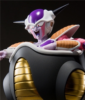 SHFiguarts Freeza First Form & Freeza Pod