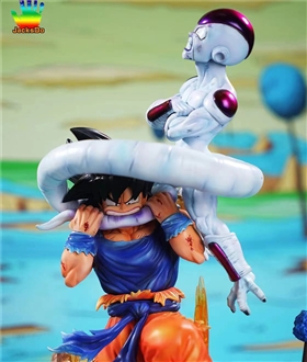 Son Goku Bite Frieza's tail - Dragon Ball 1/8