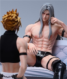 Final Fantasy VII Sephiroth & Cloud Strife in Imprisonment