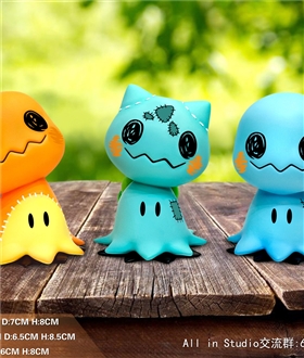 Mimikyuu x Big Three (Charmander/Bulbasaur/Squirtle)