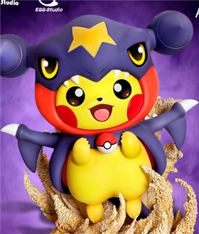 Pikachu cos Garchomp - Pokemon