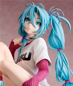 Hatsune Miku x Mai Yoneyama The Latest Street Style Cute 1/4