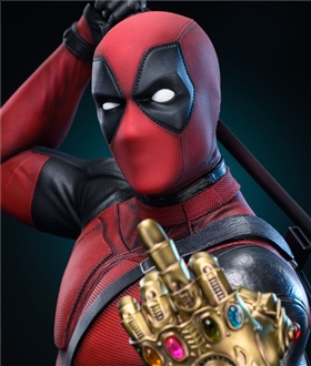 Deadpool Bust - Marvel