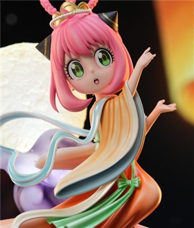 Anya Cosplaying as Chang'e - Spy x Family