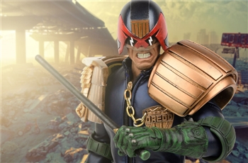 รีวิวฟิกเกอร์เท่ห์ ๆ ของ Judge Dredd ค่าย ThreeA Toys